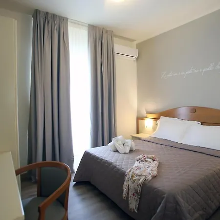 Le Ginestre Family & Wellness Βιέστε