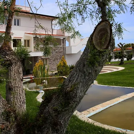 Le Ginestre Family & Wellness ホテル 4*