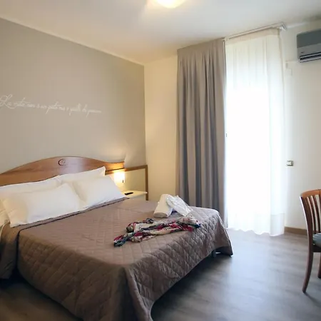 Hotel Le Ginestre Family & Wellness 4*