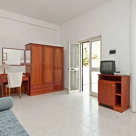 Hotel Le Ginestre Family & Wellness
